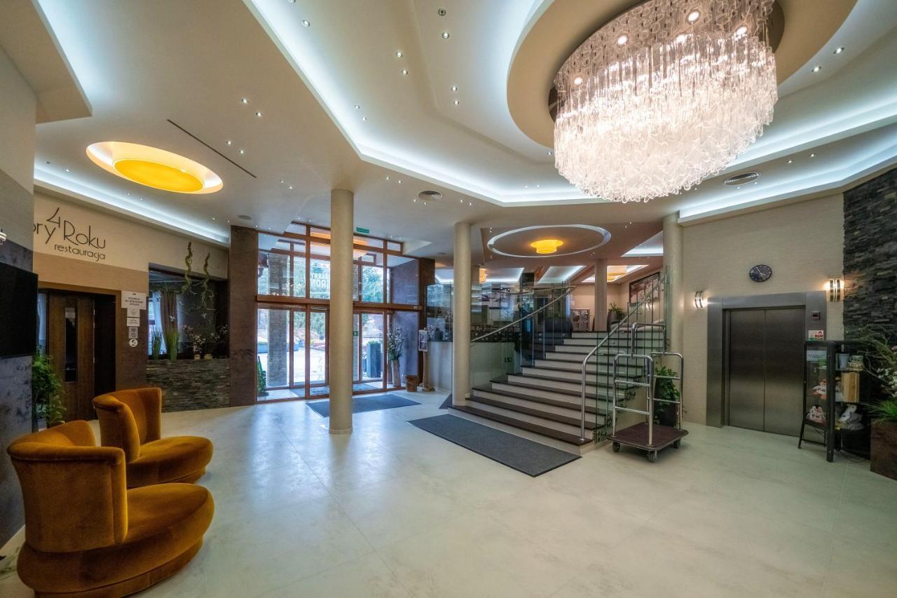 Hotel & Spa Czarny Gron Rzyki Exterior foto